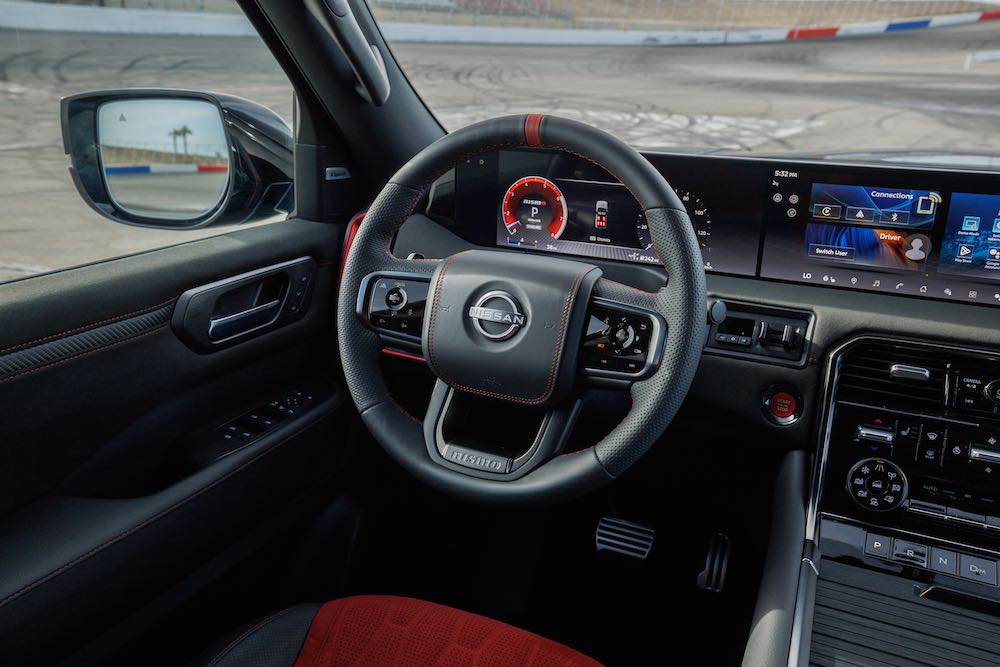 nissan-armada-nismo-2026-steering-wheel