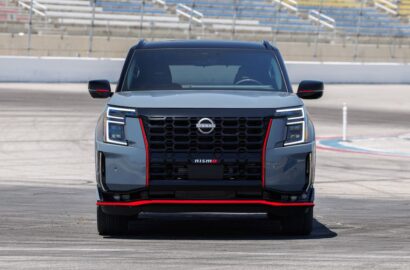 Nissan Armada NISMO 2026 en vista frontal