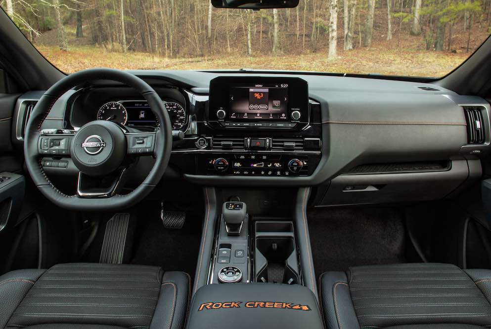 nissan-pathfinder-rock-creek-2026-dashboard