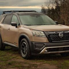 nissan-pathfinder-rock-creek-2026-front-three-quarter-view