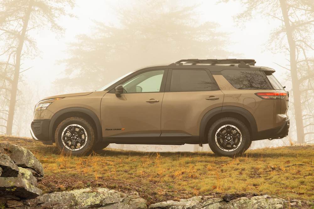 nissan-pathfinder-rock-creek-2026-side-profile