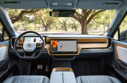 Rivian R1S