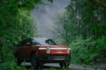 Rivian R1S