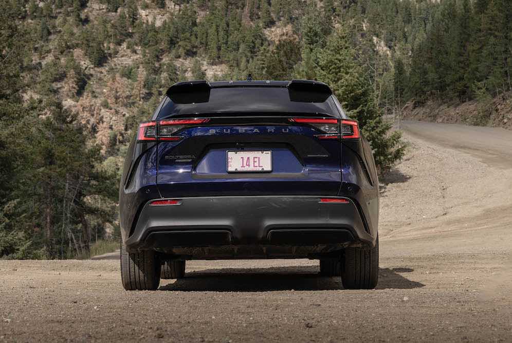 subaru-solterra-ev-touring-xt-2026-rear-view