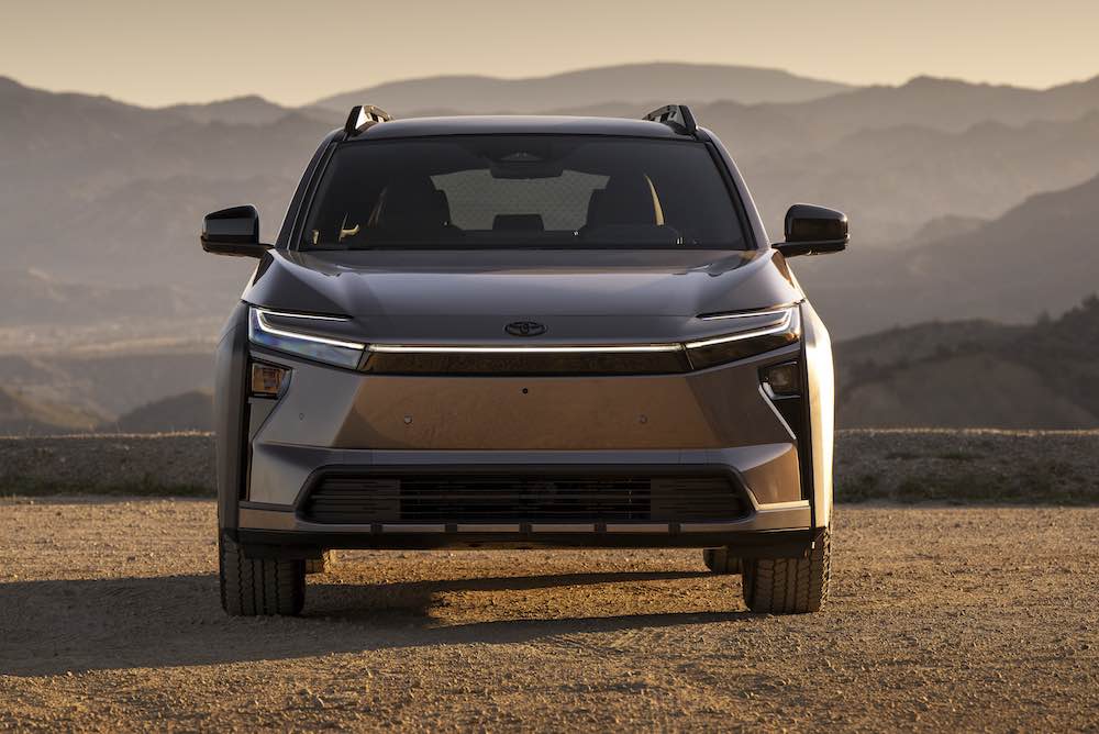 Toyota bZ Woodland Premium 2026 en vista frontal