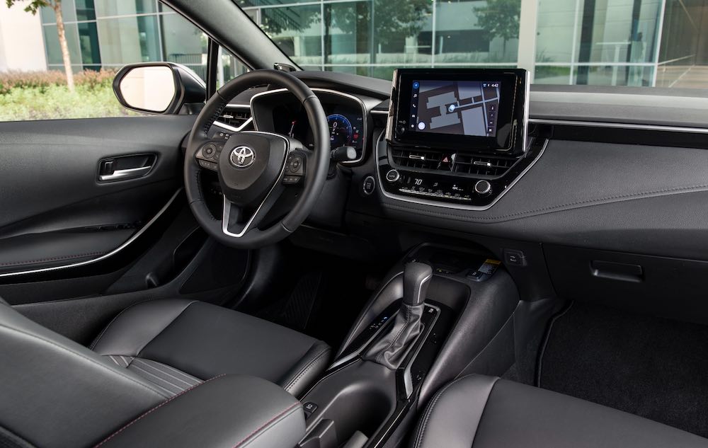 toyota-corolla-se-2026-interior-cabin