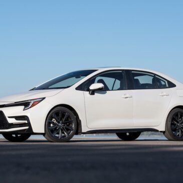 toyota-corolla-se-2026-side-profile